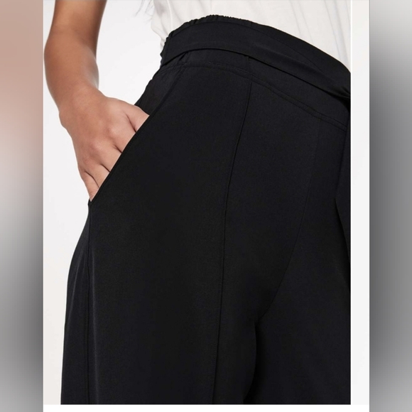 Lululemon Noir Pant - Black Size 6 - Picture 4 of 15